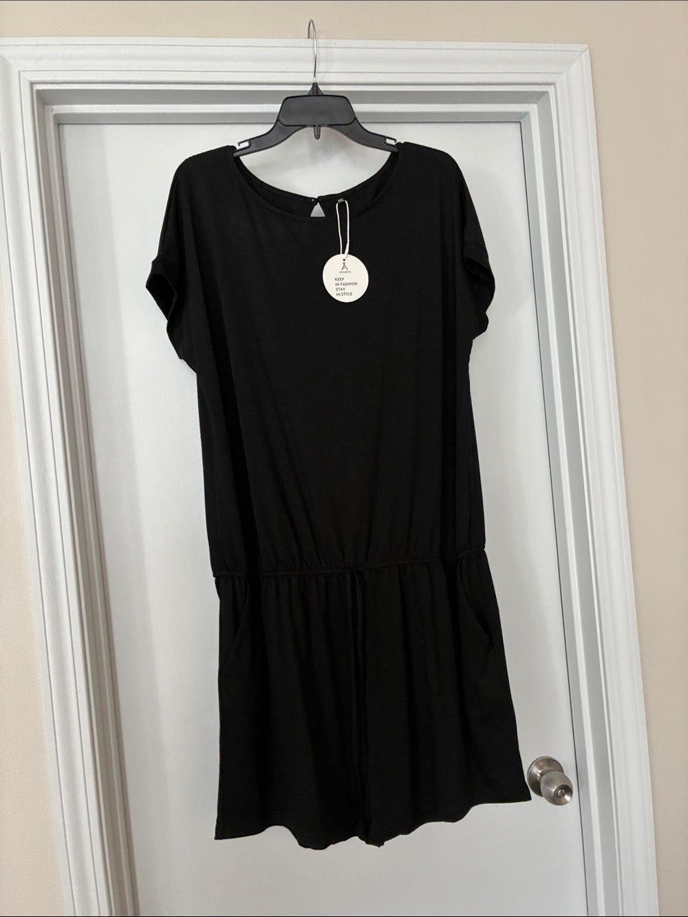 Women’s Black Short Sleeve Casual Dress